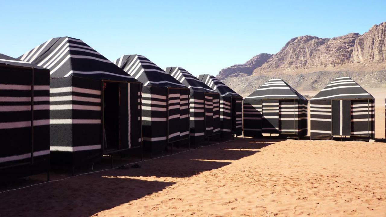 Wadi Rum Bedouin Camp And Desert Tours Екстер'єр фото